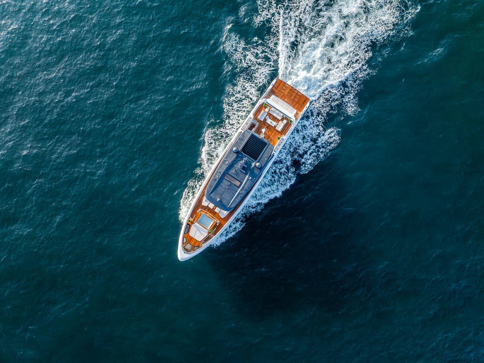Gulf Craft Majesty 100 Terrace