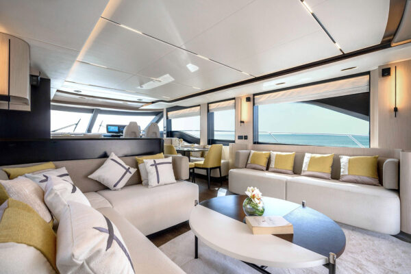 Gulf Craft Majesty 72 M72