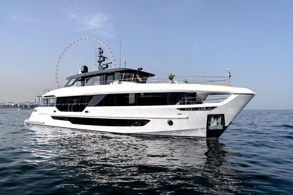 Gulf Craft Majesty 100 Terrace