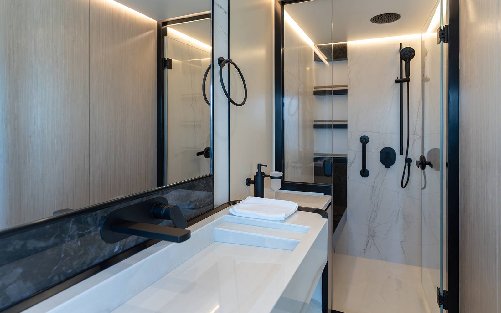 Gulf Craft Majesty 72 designed by Phathom Studio Yacht Design